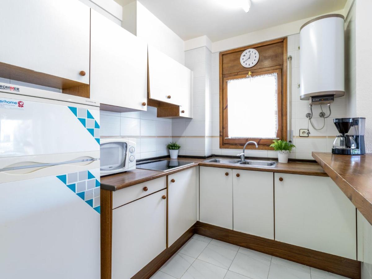 Apartment Els Jardins III By Interhome 로지즈 외부 사진